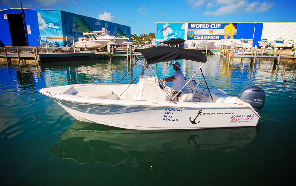 An image of Boat #1 - 22.5' SEA HUNT from Anchors Away Boat Rentals
